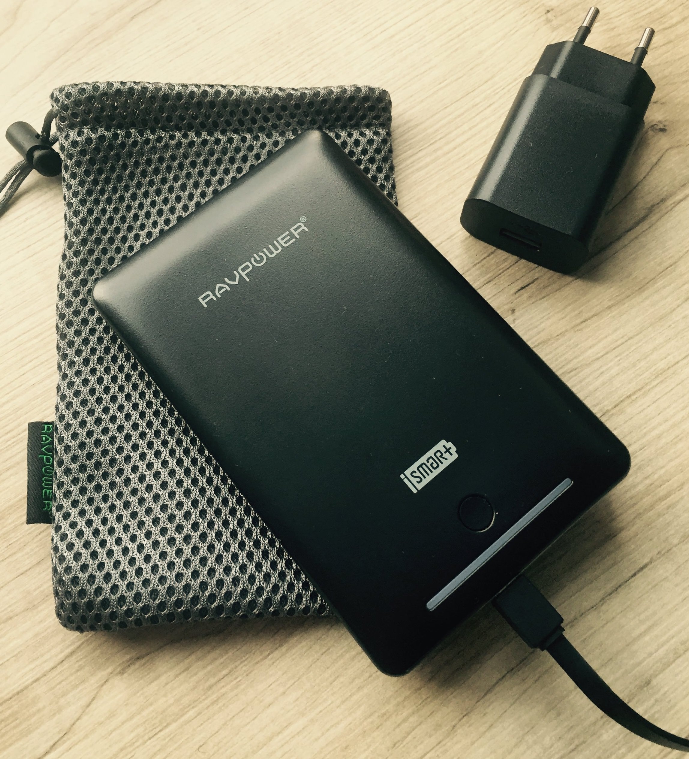 RAVPower 16000mAh Powerbank + 15% Gutscheincode - Ravpower 16000 11