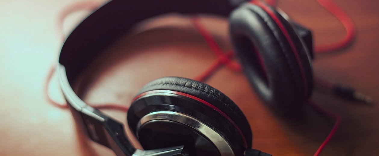 Apple Music Testabo kündigen: Die automatische Abo-Verlängerung deaktivieren - Kopfhörer