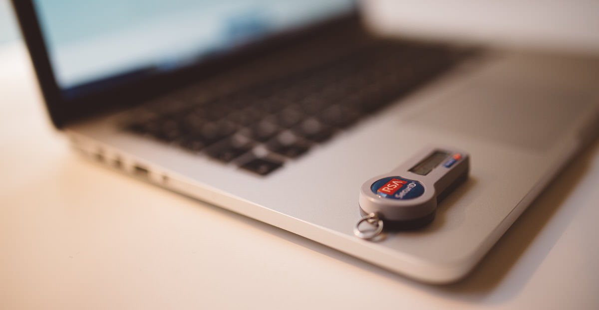 Zwei-Faktor-Authentifizierung ganz einfach bei den großen Onlinediensten einrichten - Security Token