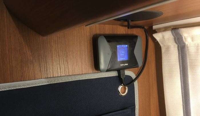 Mobiler WLAN Router für unterwegs - Tp Link M7310 Small