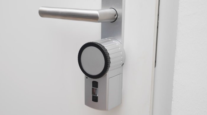 Smart Lock für Homematic: KeyMatic - Türschloss elektronisch Verriegeln - Keymatic